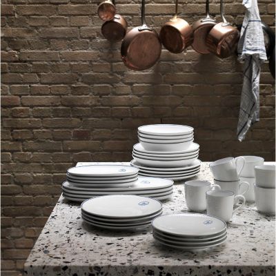 ブルーライン オーバルディッシュ23．5cm | ROYAL COPENHAGEN