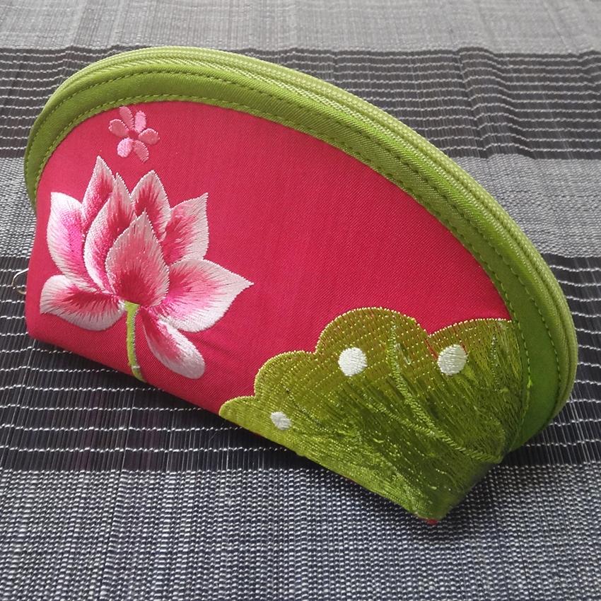 ベトナム雑貨】蓮刺繍ポーチ（シルク）/ピンク : 菊五郎の店 - 通販