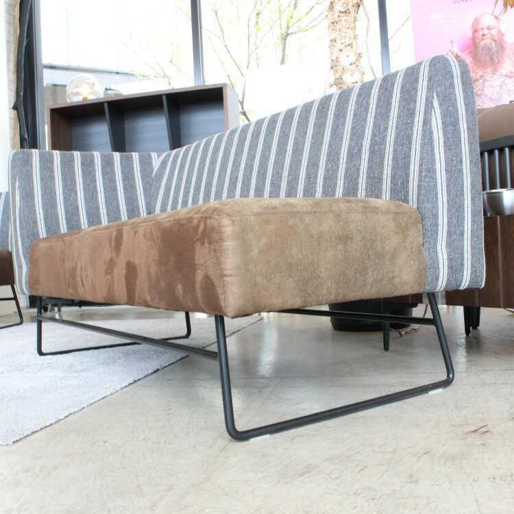 ソファー 2人掛け おしゃれ 幅140cm 片肘 ストライプ 布製 カフェ