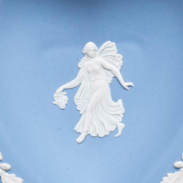 WEDGWOOD（ウェッジウッド） ジャスパー（ペールブルー） ハートトレイ
