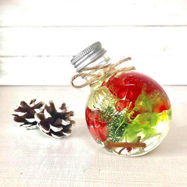 ハーバリウム クリスマス 丸瓶 xmas あじさい 赤 緑 ハーバリウム