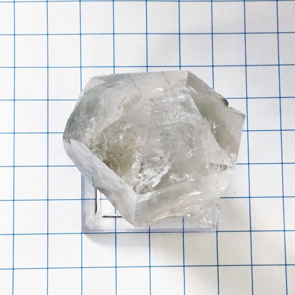 イタリア産モンブラン水晶 アクチノライトインクォーツ 透明台座付き