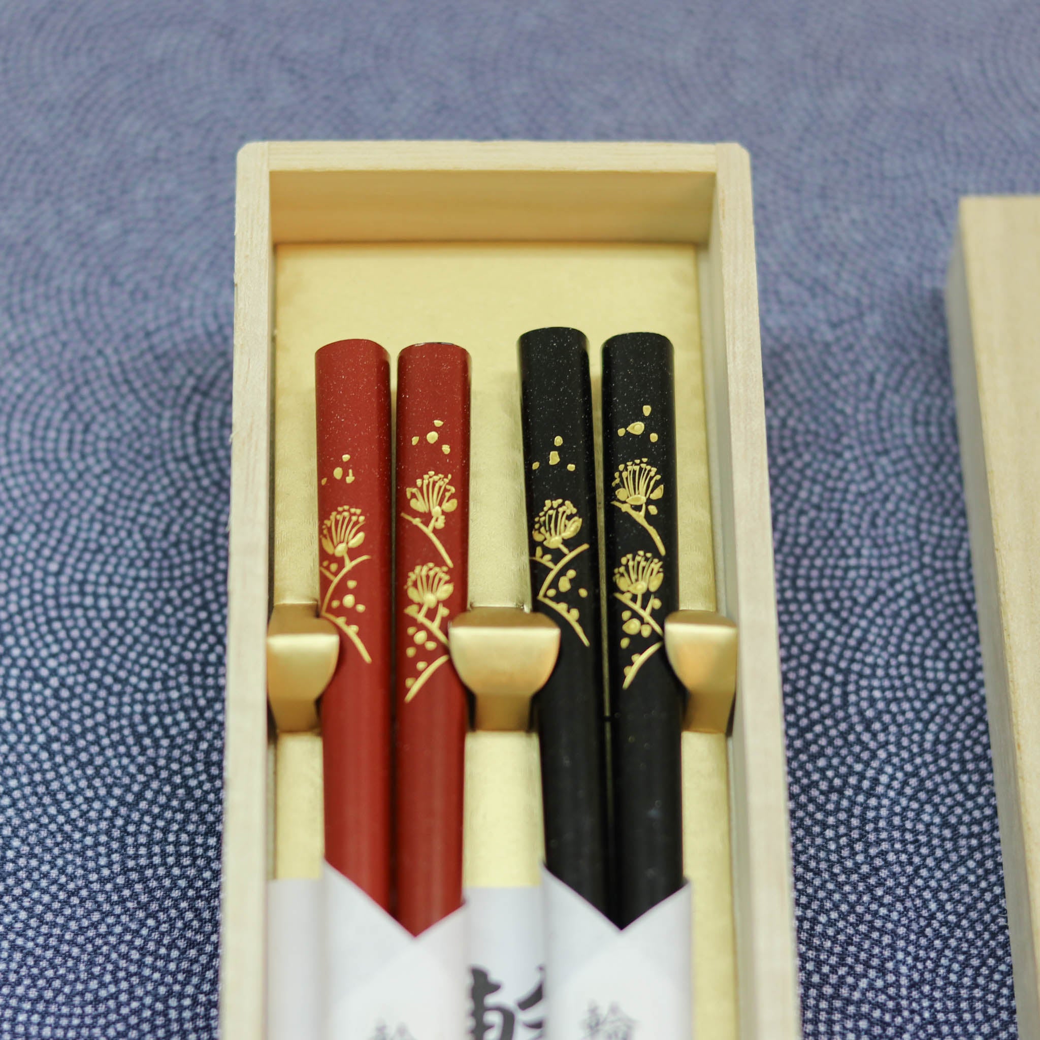 輪島塗 夫婦箸 | 梅沈金 | 22.5cm | 大藤漆器店