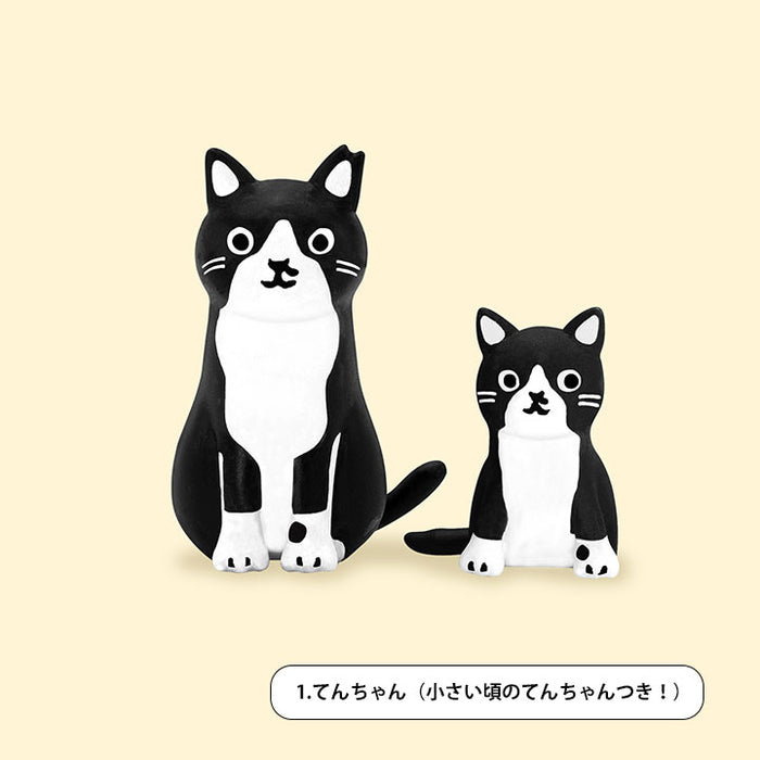 Welcome to Black and White Figure Collection