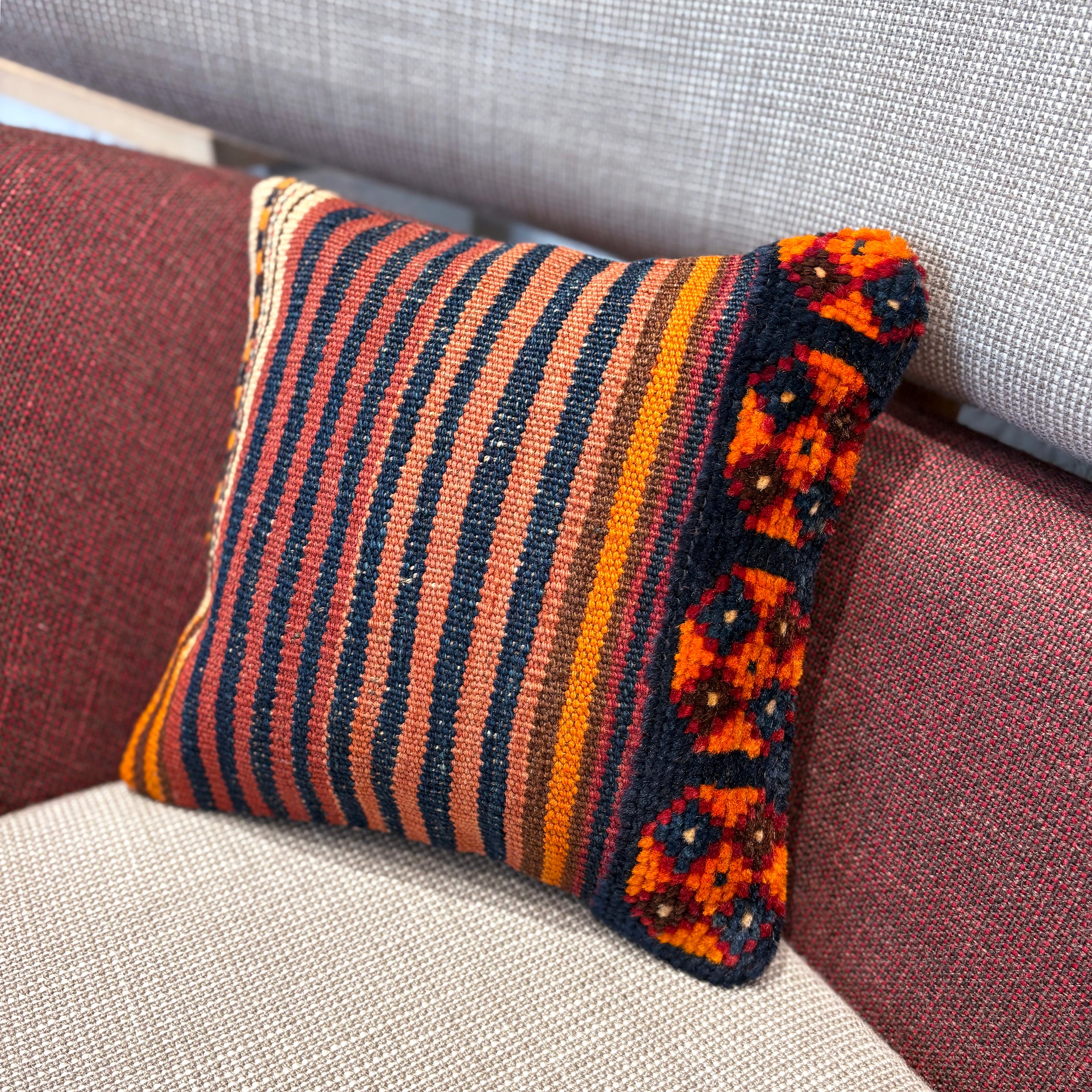 Kilim Cushion 30×30㎝ – キリム屋さん.com