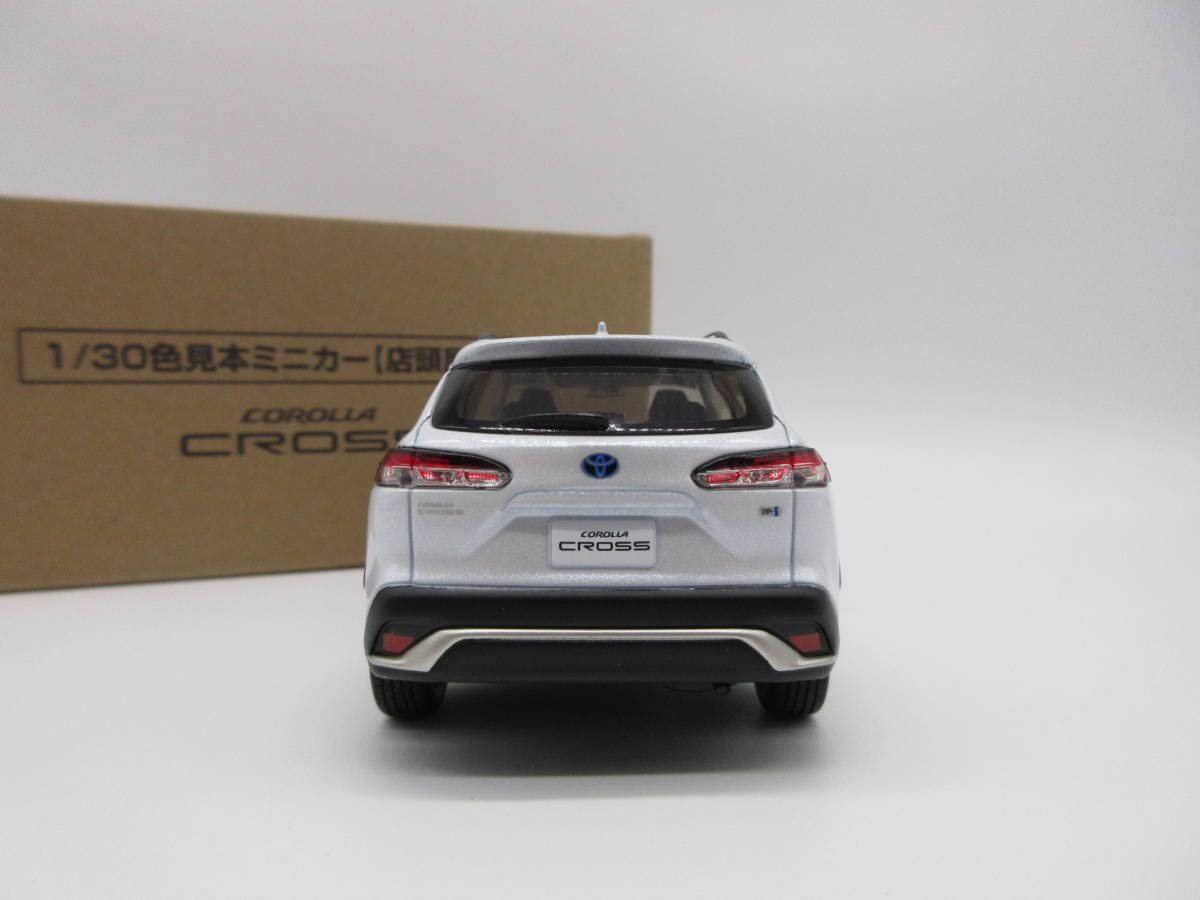 値下げ⭕️】1/30 新型カローラクロス 色見本 プラチナホワイトパール