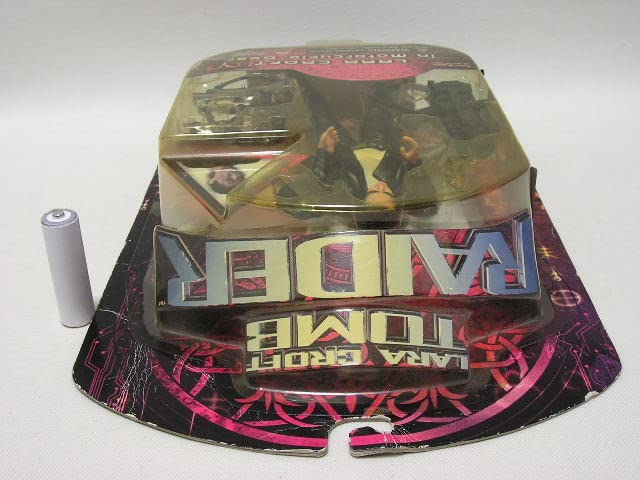 Amazon | プレイメイツ トゥームレイダー ララ・クロフト イン