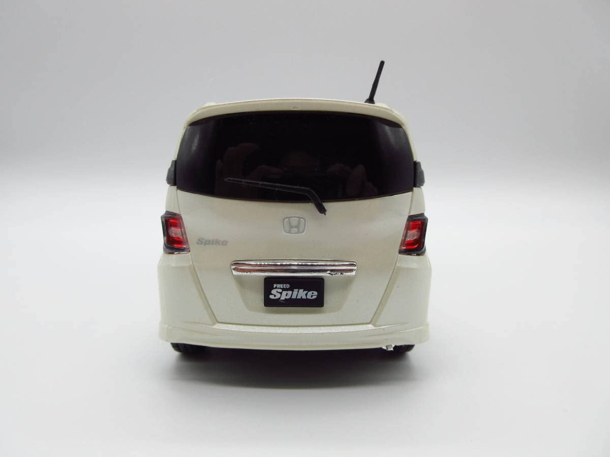 Amazon.co.jp: 1/24 ホンダ フリードスパイク プレミアムホワイト