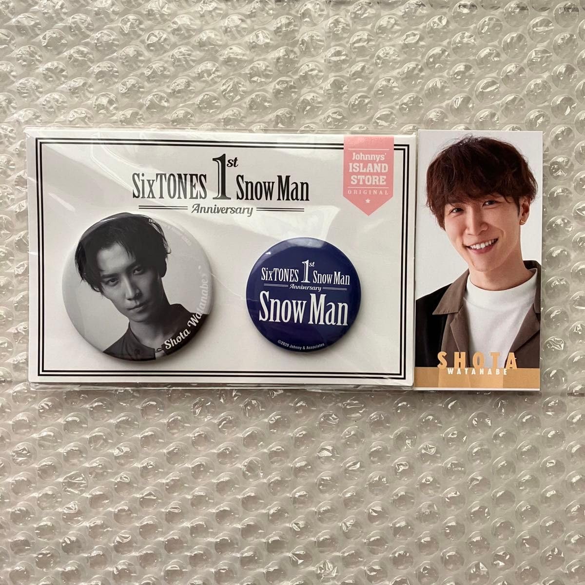 Amazon.co.jp: SnowMan 1st Anniversary 缶バッジセット おまけ 渡辺