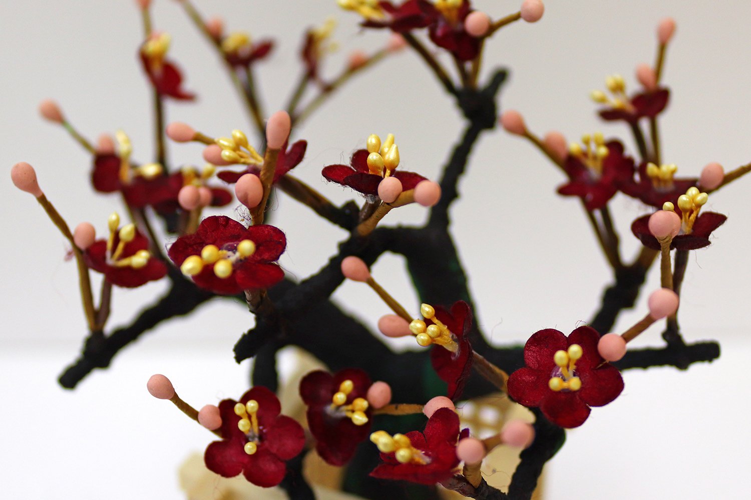 Amazon | ひな人形用道具 桜橘 繭紅白梅 小 W7.5×D7.5×H14㎝ | ひな