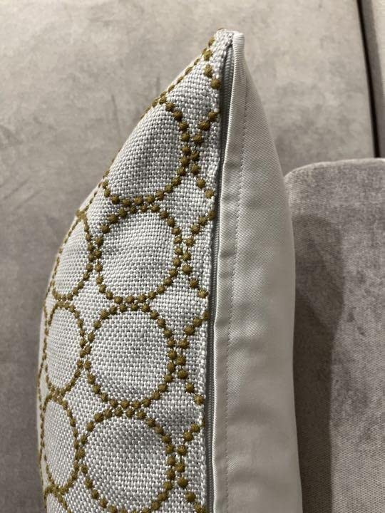 Amazon.co.jp: ミナペルホネンハンドメイドクッションカバータンバリン