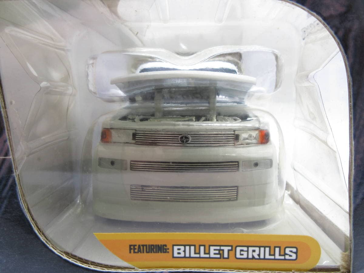 Amazon | 1/24 Jada TOYS DUB CITY トヨタ bB サイオン xB ミニカー