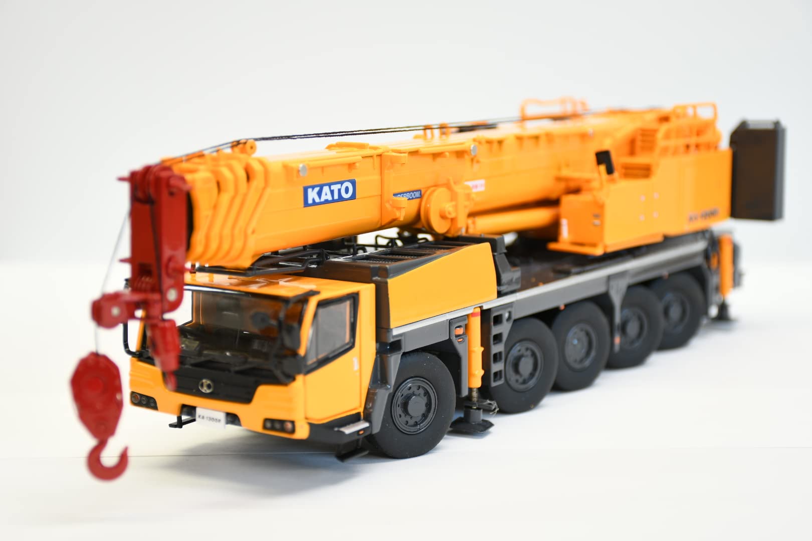 Amazon.co.jp: 加藤製作所(Kato Works) KATO オールテレーンクレーン