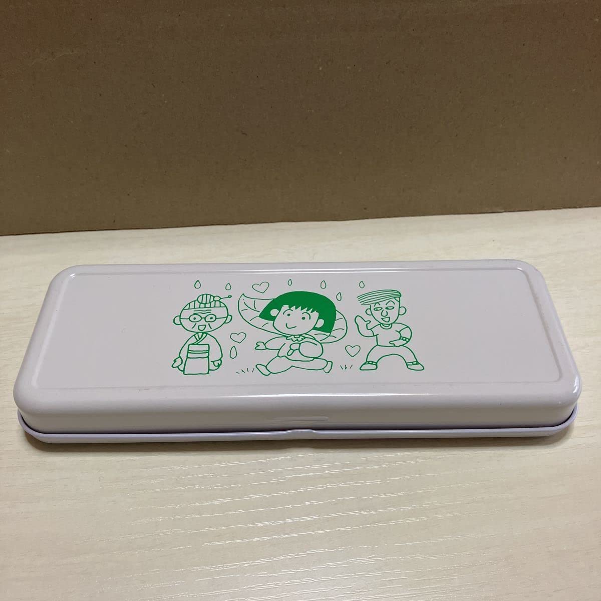 Amazon.co.jp: 昭和レトロ ちびまる子ちゃん グッズ 2種セット 缶ペン