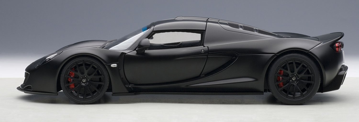 Amazon | AUTOart 1/18 ヘネシー ヴェノム GT スパイダー (マット