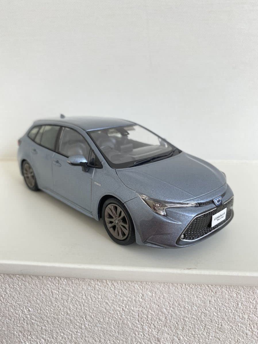 Amazon | トヨタ カローラツーリング 1/30 COROLLA Touring カラー