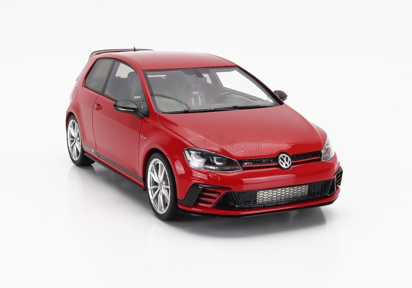 Amazon.co.jp: ミニカー 1/18 フォルクスワーゲン ゴルフ DNA
