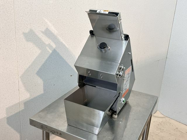 ハクラ精機 生パン粉製造機 PT300 | 無限堂厨房ネットショップ