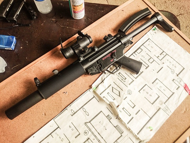 東京マルイ 電動MP5】DSG化 MP5SD6カスタム☆その7 | なぜベストを
