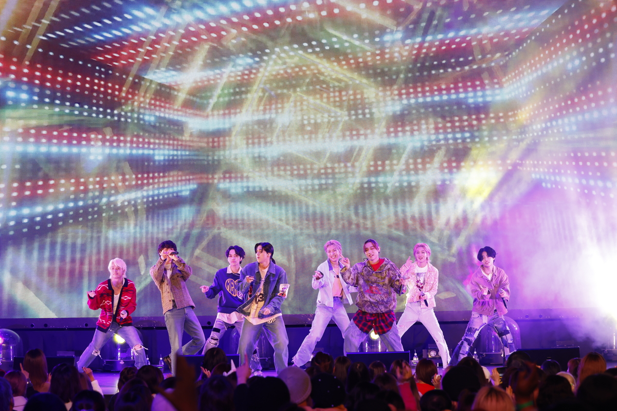 MAZZEL、熱狂のライブを六本木ヒルズアリーナで【イノフェス】 | J