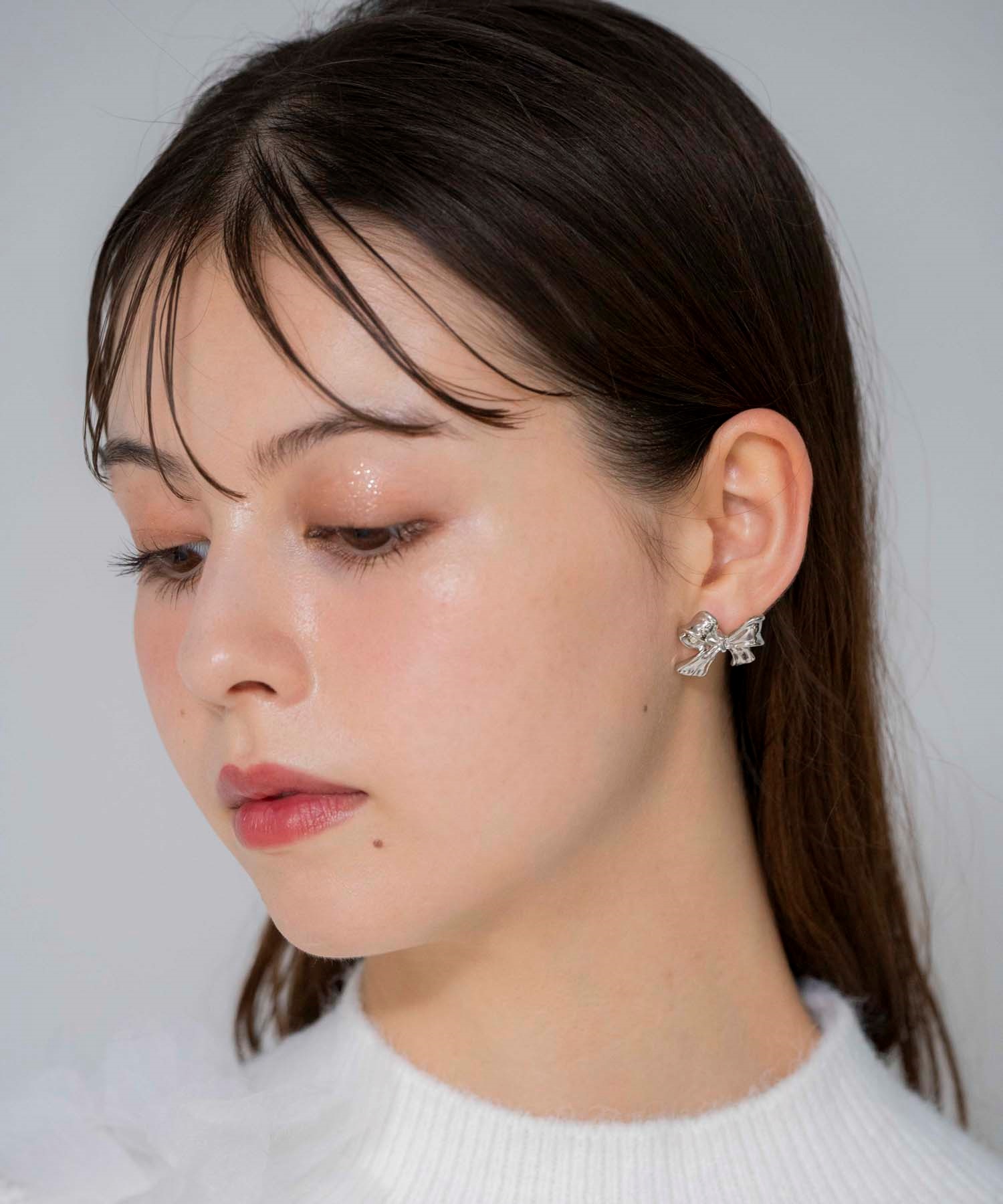 リボンぷっくりピアス | ピアス | NOELA OFFICIAL WEB STORE