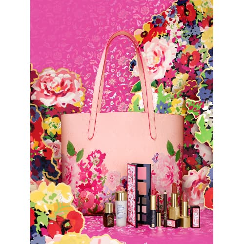 美を贈る母の日ギフト【エスティ ローダー】からメイクアップセットが