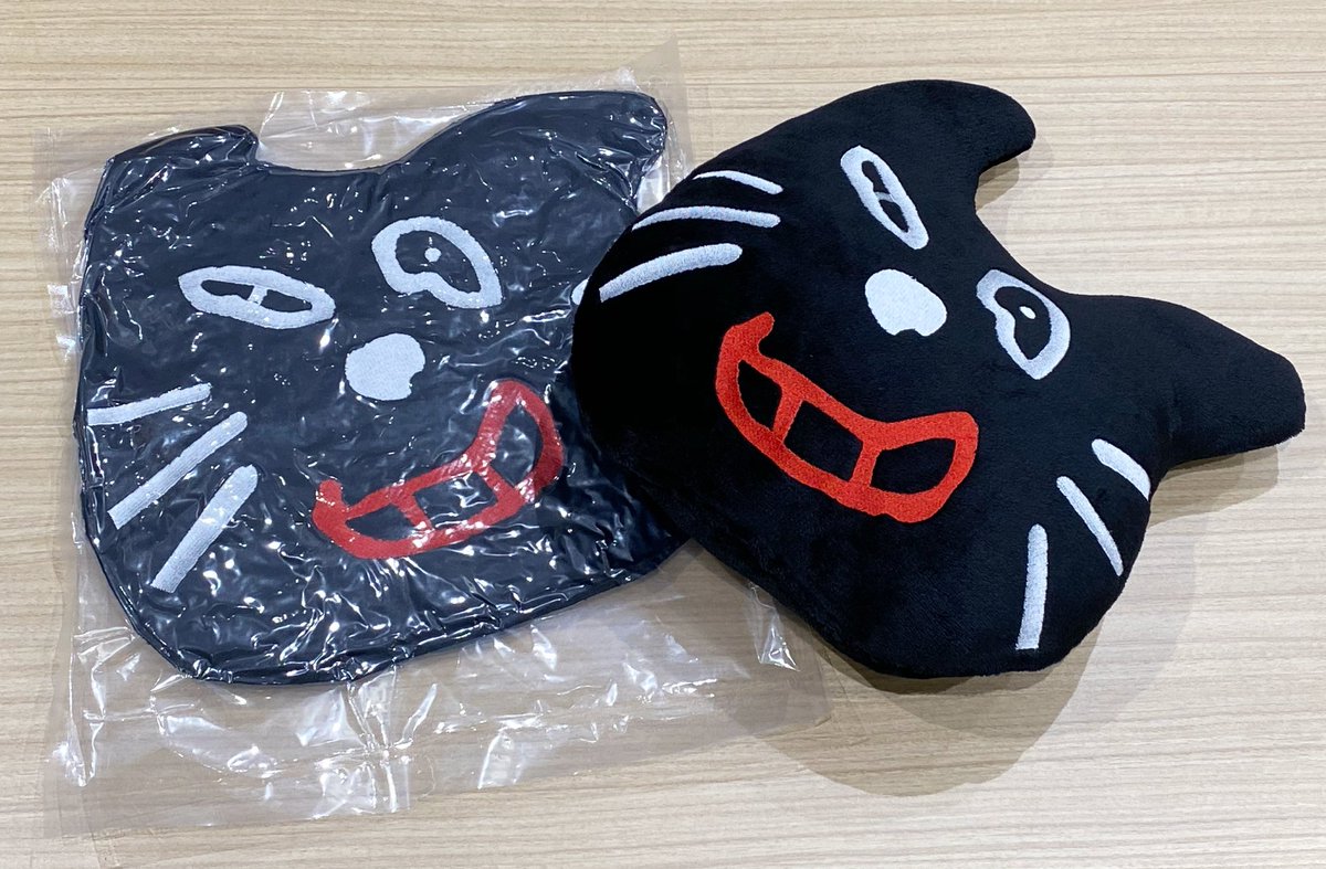 新グッズ発表！！！ キヨ猫クッションじゃあああああああああああああ