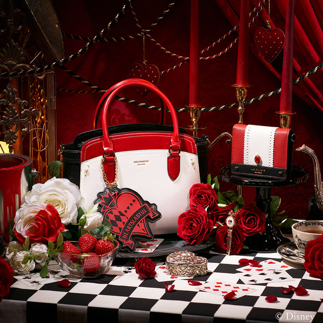 ＆ chouetteから『ディズニー ツイステッドワンダーランド』バッグ