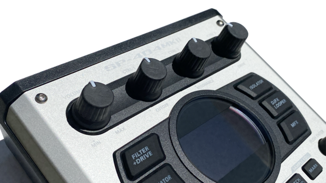 ASCII.jp：【Roland | SP-404MKII】 新潟県燕三条で作る「交換用メタル