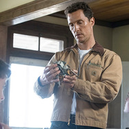 予告編】マシュー・マコノヒー＆アン・ハサウェイ、地球滅亡の危機に