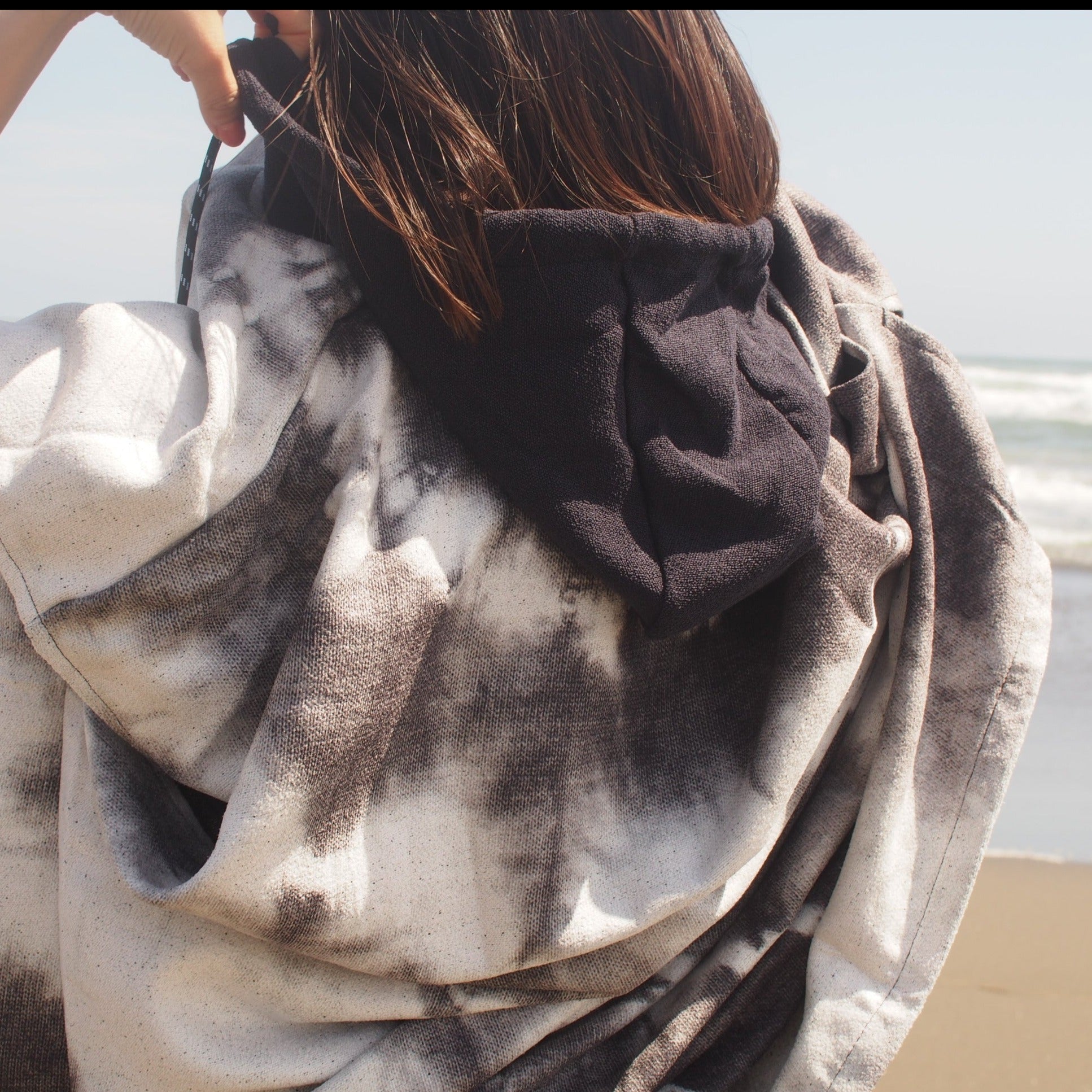 NOMADIXチェンジングポンチョ – SAUNA TRAVEL