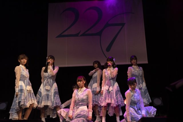 22/7(ナナブンノニジュウニ)、初の定期公演『“ナナニジライブ” ＃1