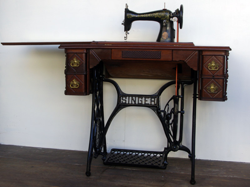 No.393 希少薔薇柄 SINGER 15 シンガー製 家庭用足踏みミシン
