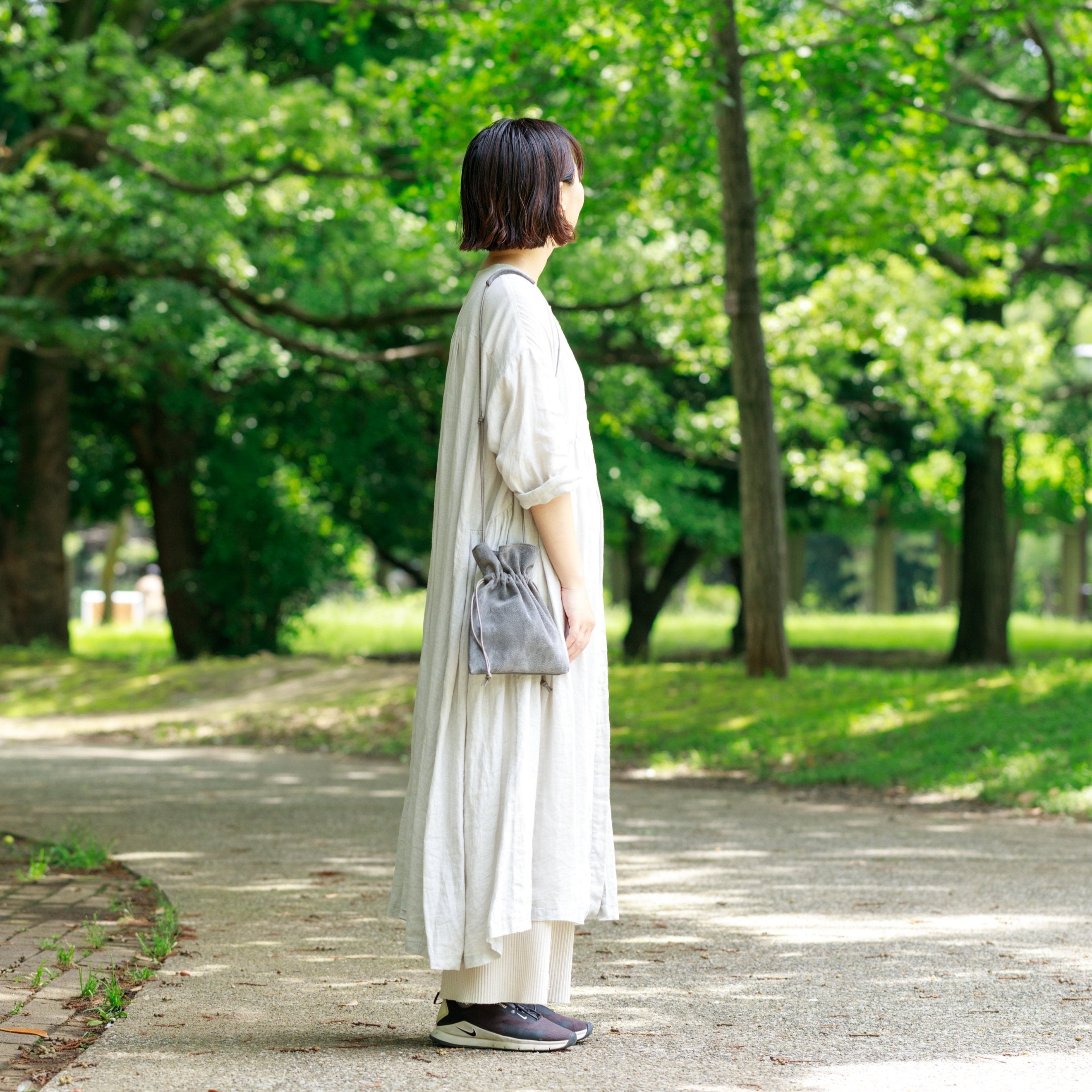 洗える革の巾着型サコッシュ｜Washable Wring Sacoche【トウキョウ