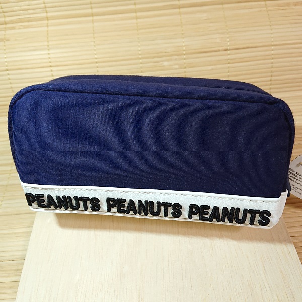 SNOOPY（スヌーピー） テープロゴ ペンポーチ（立体刺繍/ネイビー