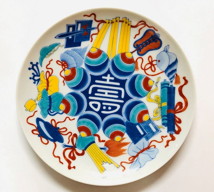 鍋島様式色絵宝尽文19.5cm皿用 - 商品 | 日本ヴォーグ社