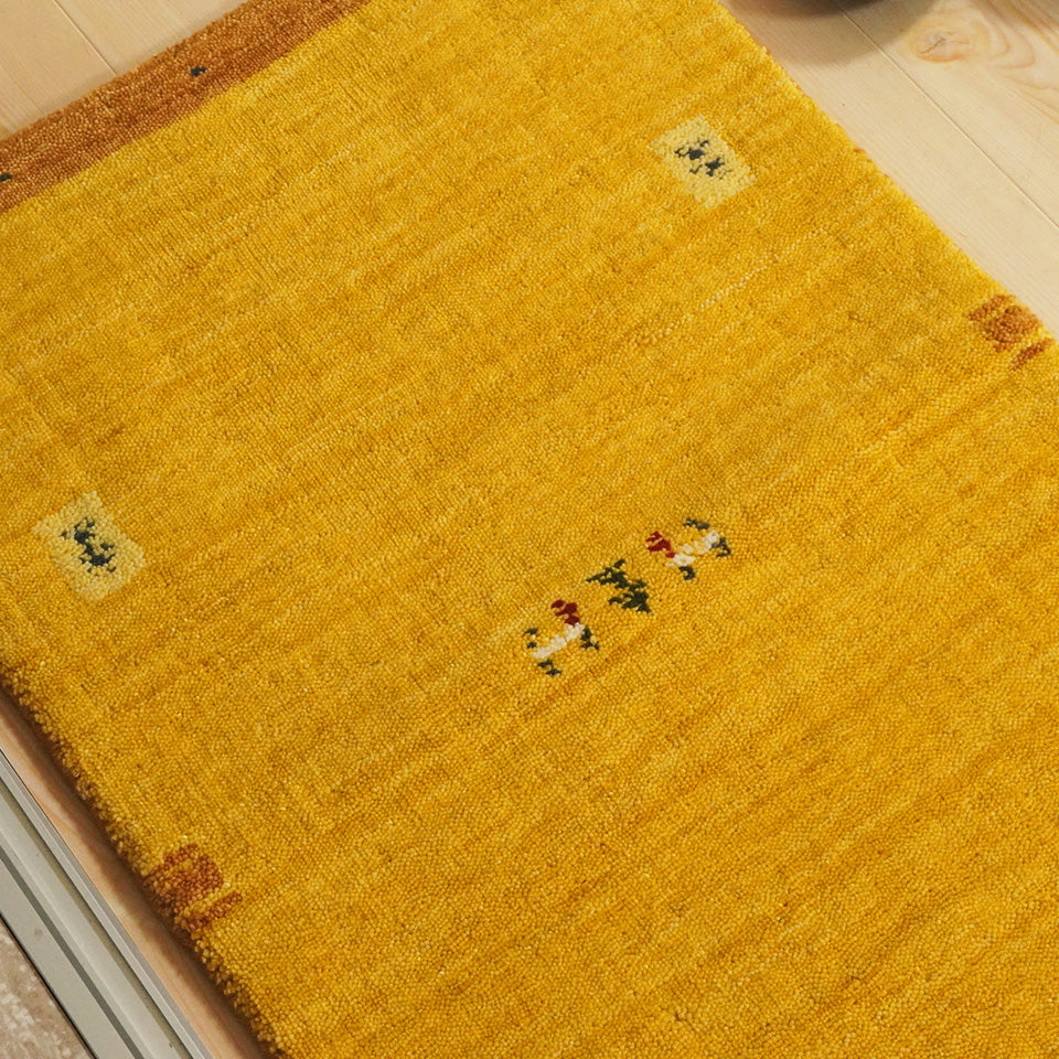 天然素材で温かみを感じるインド製手織りギャッベ｜インドギャッベGB