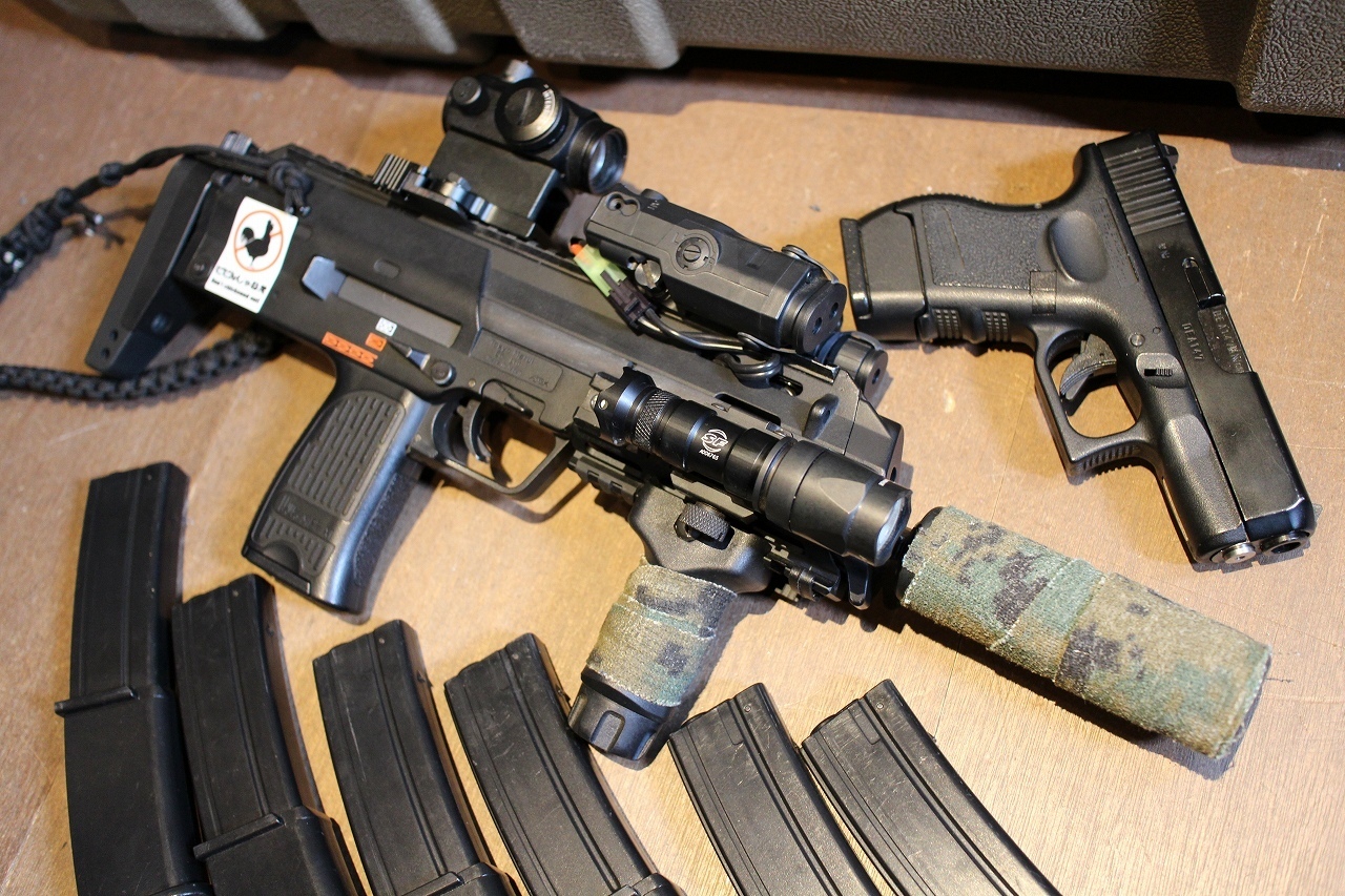 銃器紹介 東京マルイ 電動ガン MP7A1 DEVGRUカスタム: 戦え