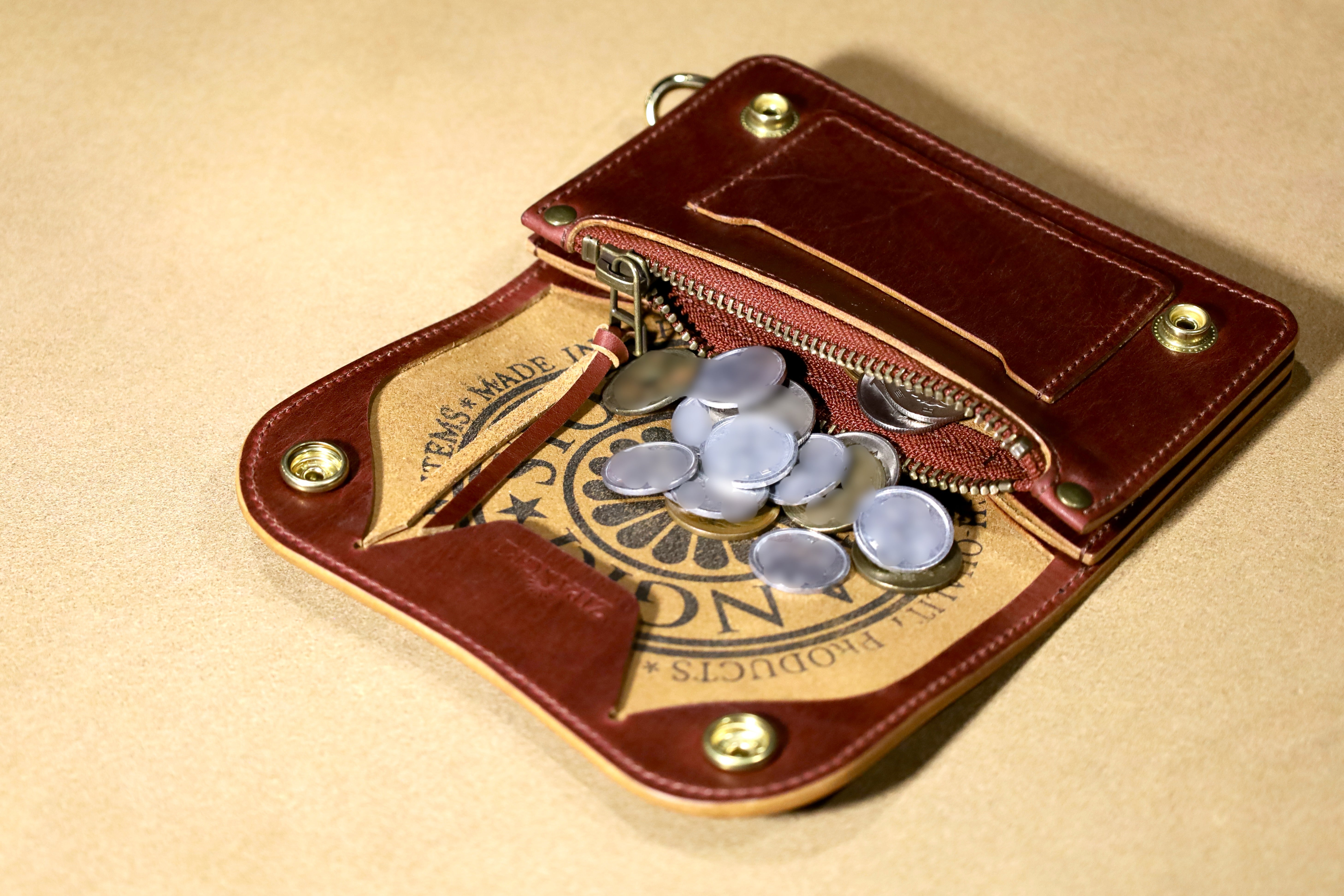 茶芯革の傑作】大人のミドルトラッカーウォレット-Ambition-｜マクアケ