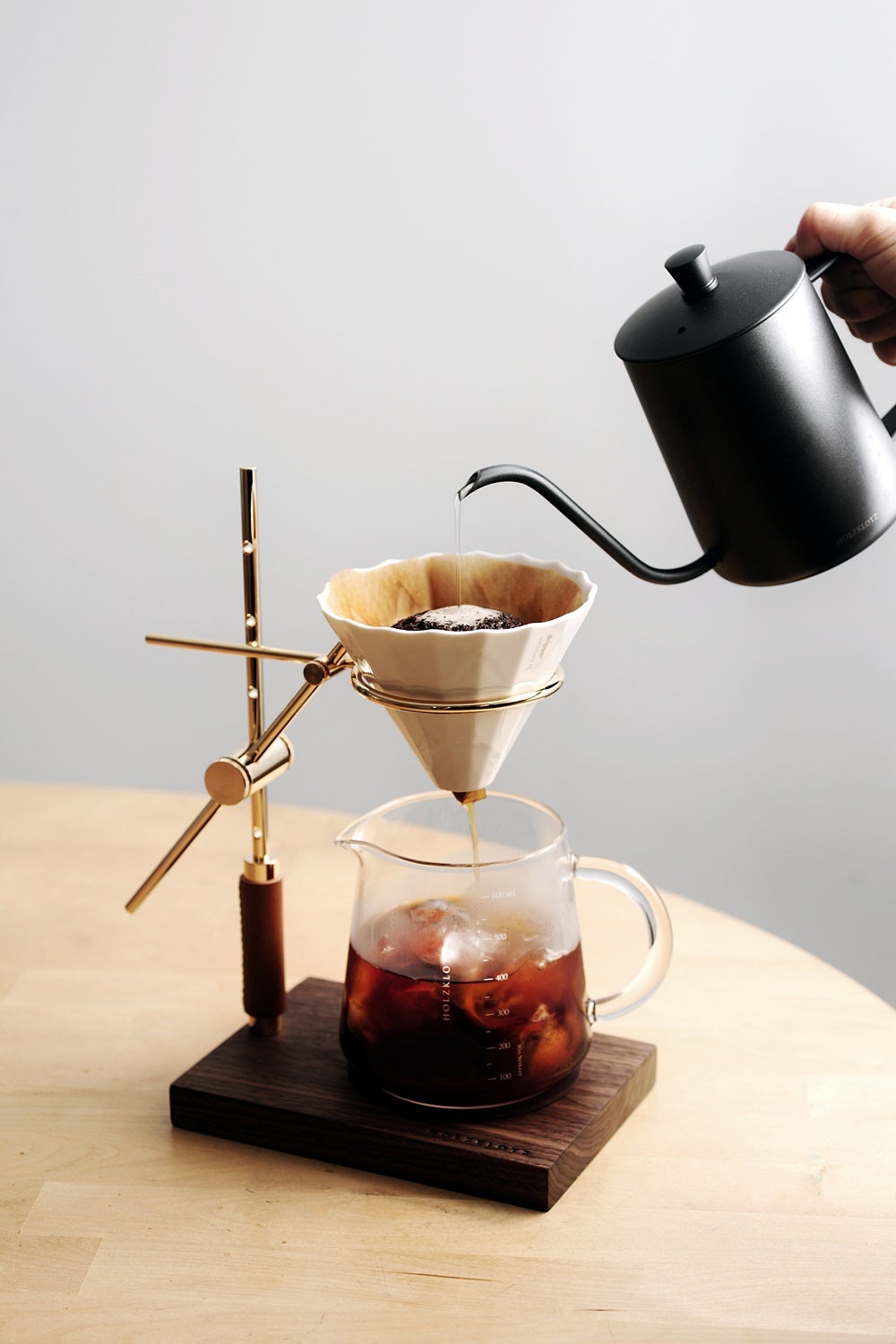 ドリップスタンドの高さと前後を自由に調節！こだわりのドリッパー