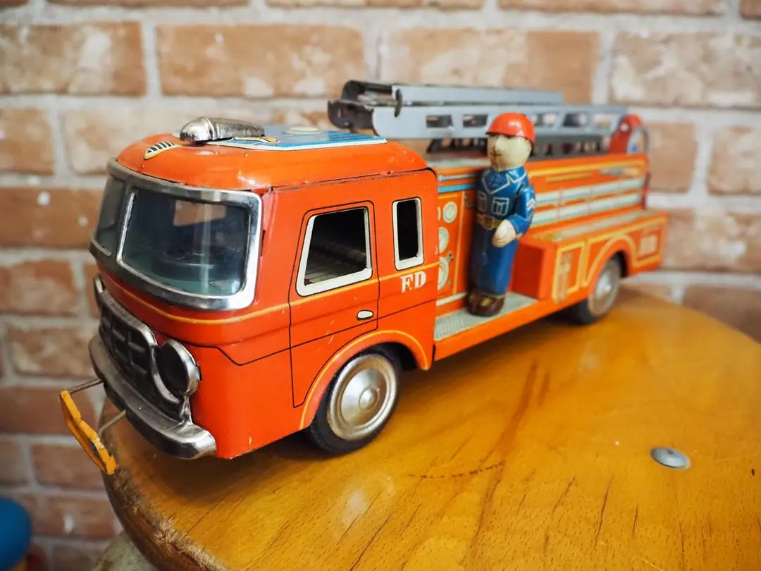 2026年最新】ヨネザワ ブリキの人気アイテム - メルカリ