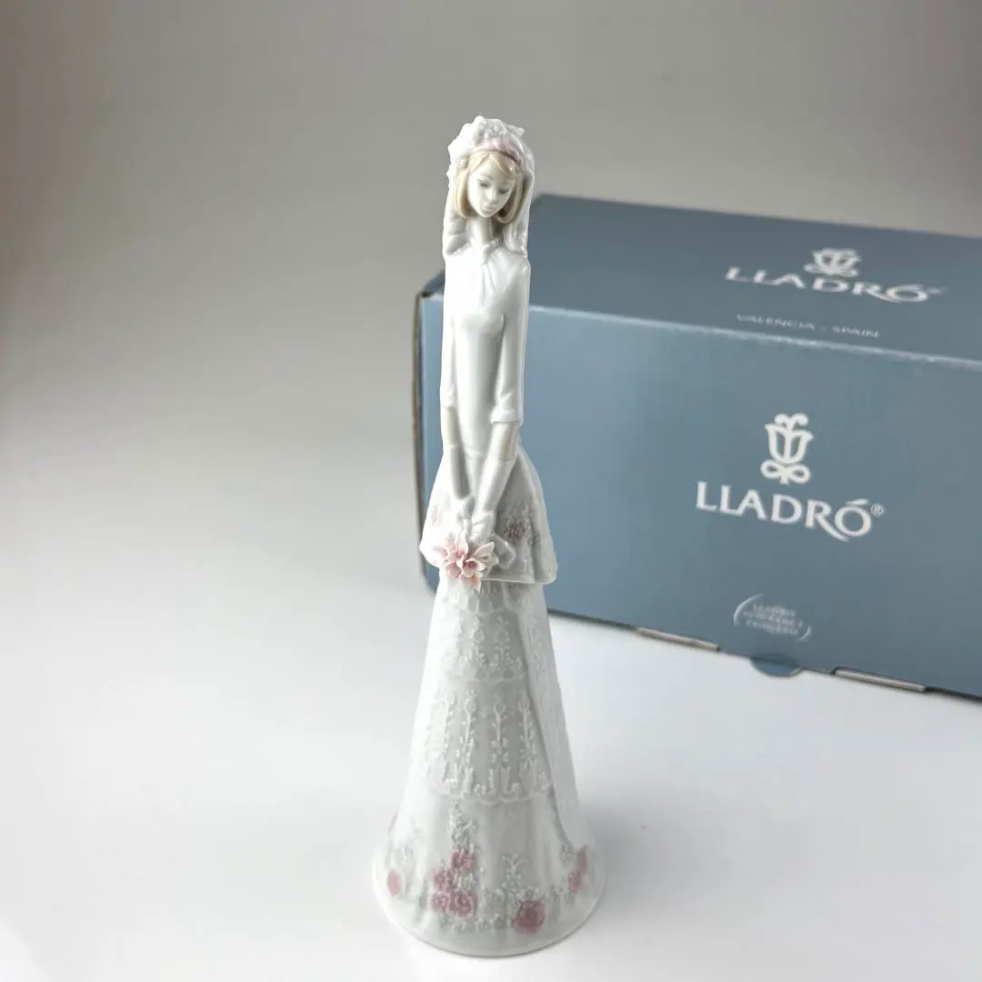 2026年最新】リヤドロ ブライダルベルの人気アイテム - メルカリ