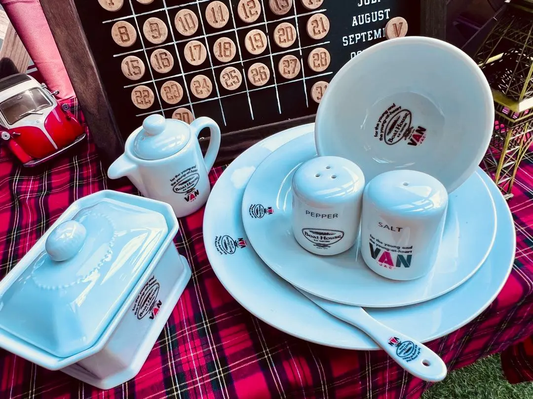 復刻薩摩切子脚付杯 カメイガラス サントリー美術館協力|mercari