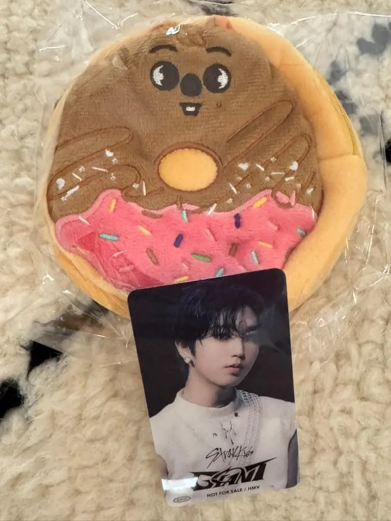 2026年最新】Skzoo クッション ハンクオッカの人気アイテム - メルカリ