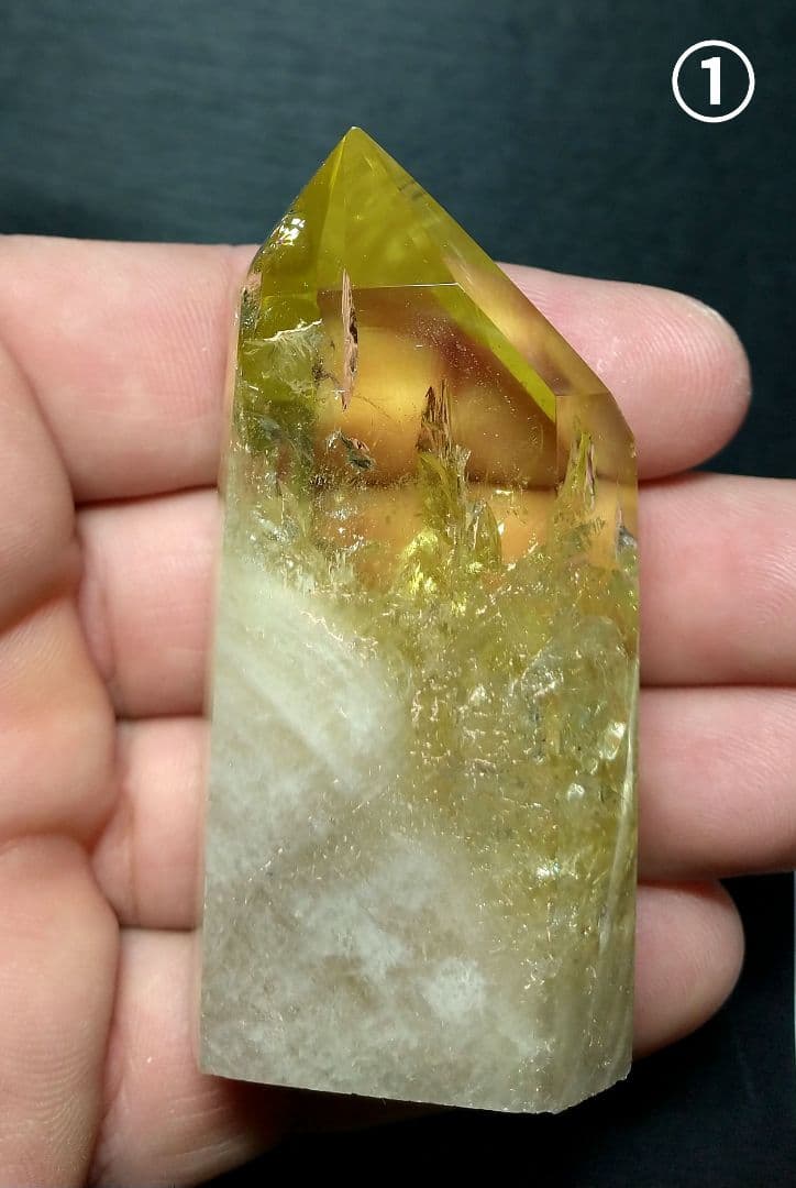 【美品,希少】レモンクォーツ《ポイント》２本セット　置物　天然石　虹