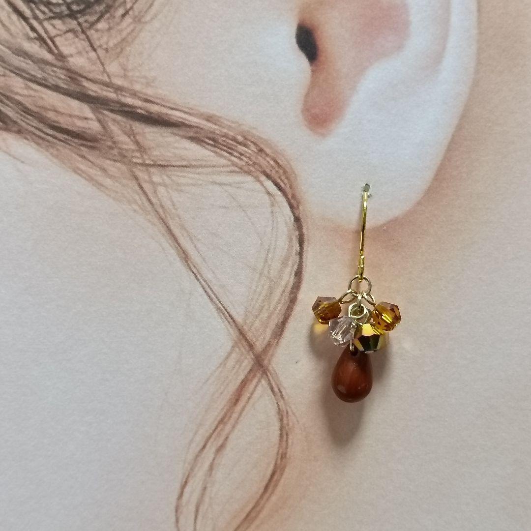 No.452 チェコドロップビーズのピアス ハンドメイド - メルカリ