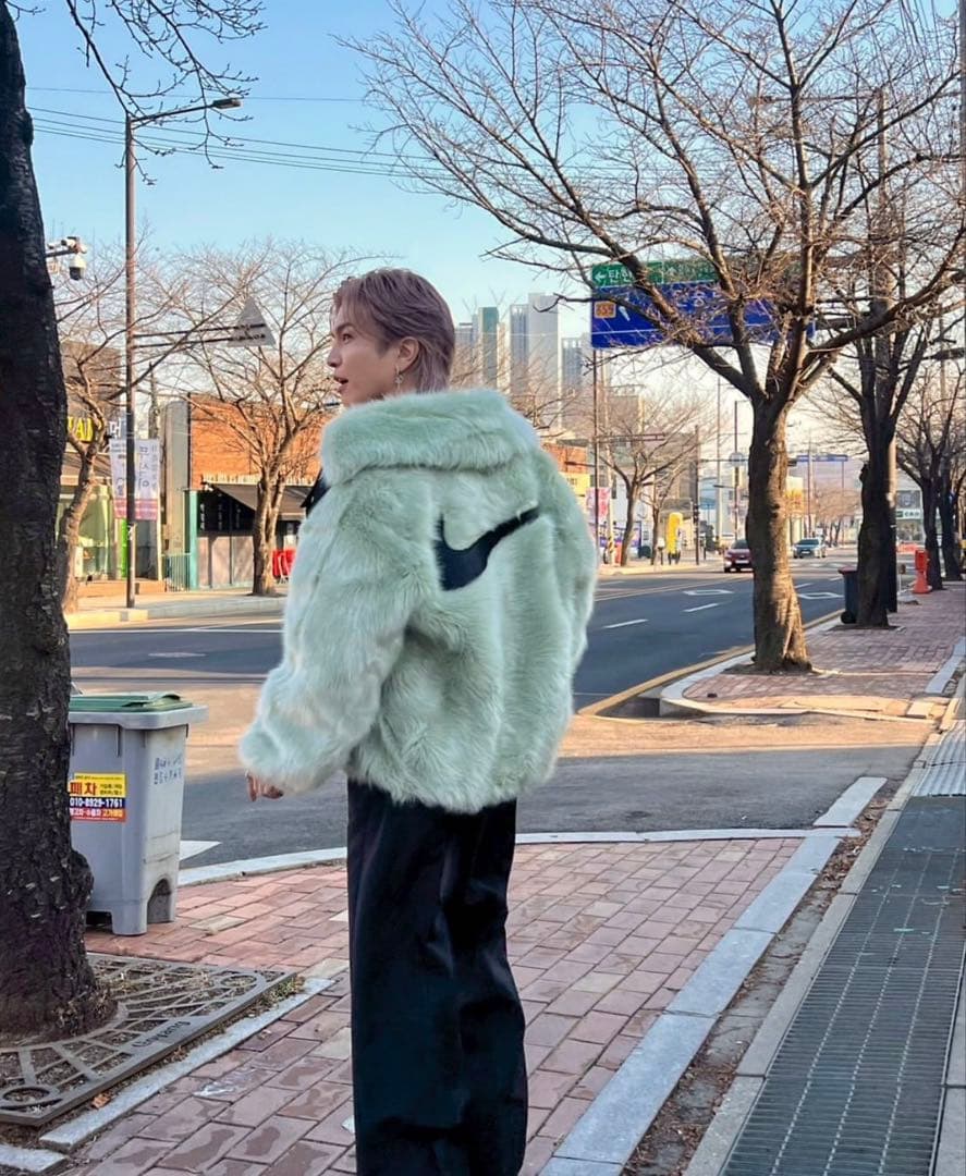 NIKE×AMBUSH ファージャケット 登坂広臣 岩田剛典着用 - メルカリ