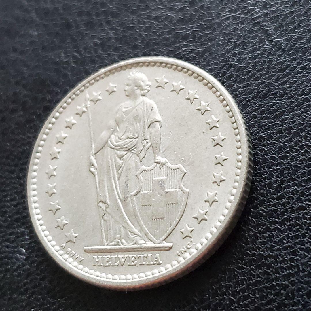 901. 1969年 スイス 2フラン 白銅貨 コイン - メルカリ