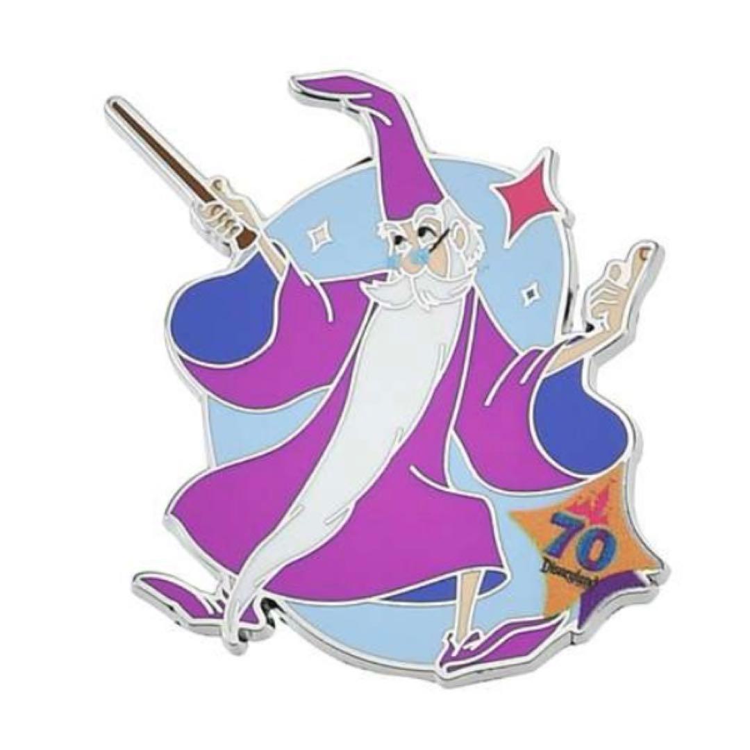 カリフォルニアディズニー 70周年 ピンバッジ 王様の剣 マーリン