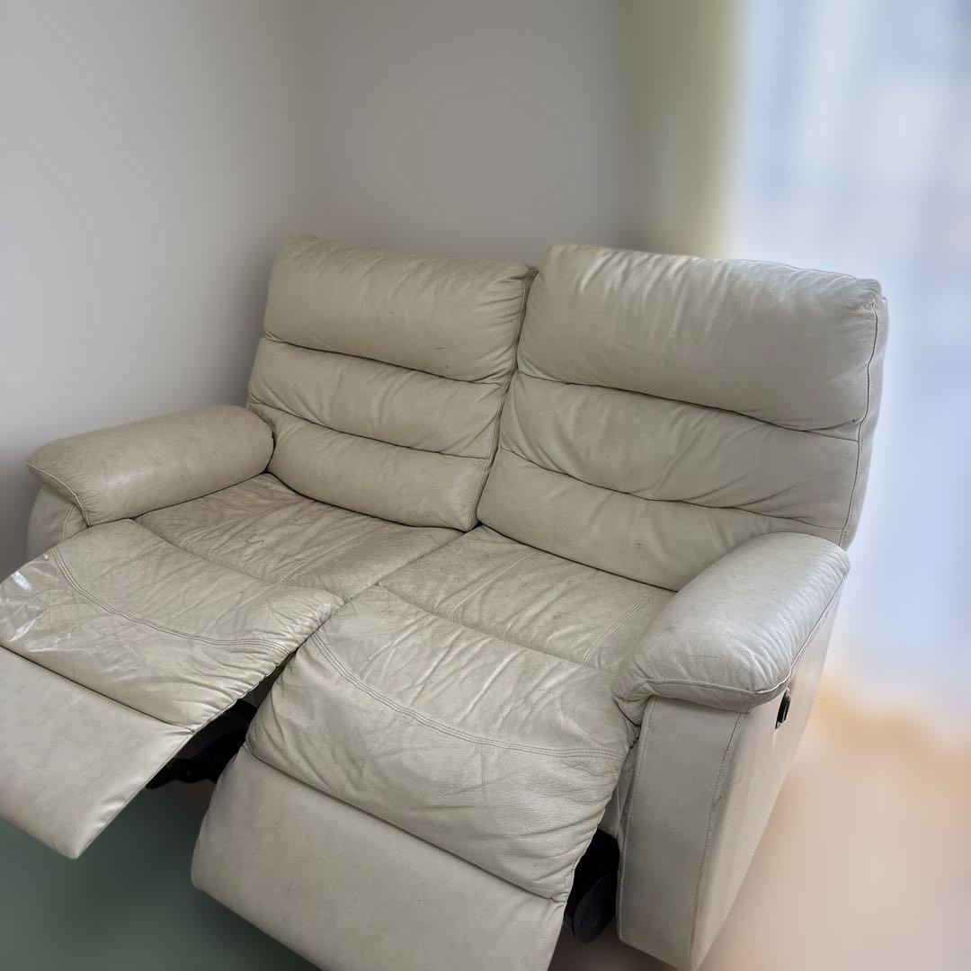 2月末まで！【引き取り限定】ニトリ 電動リクライニング 2人掛け